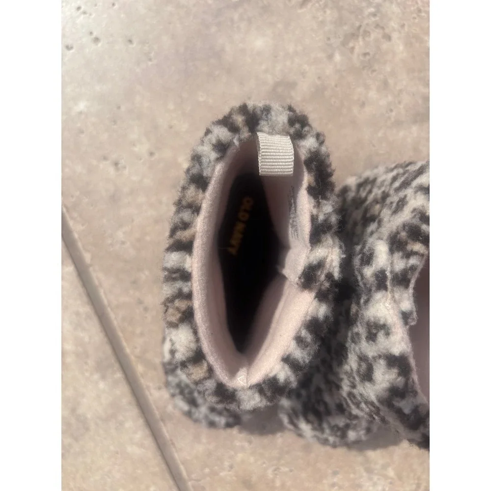 Leopard print faux fur boots Toddler‎ Size 12-18 months
